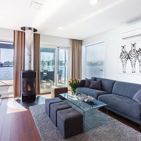 Helmi By Interhome